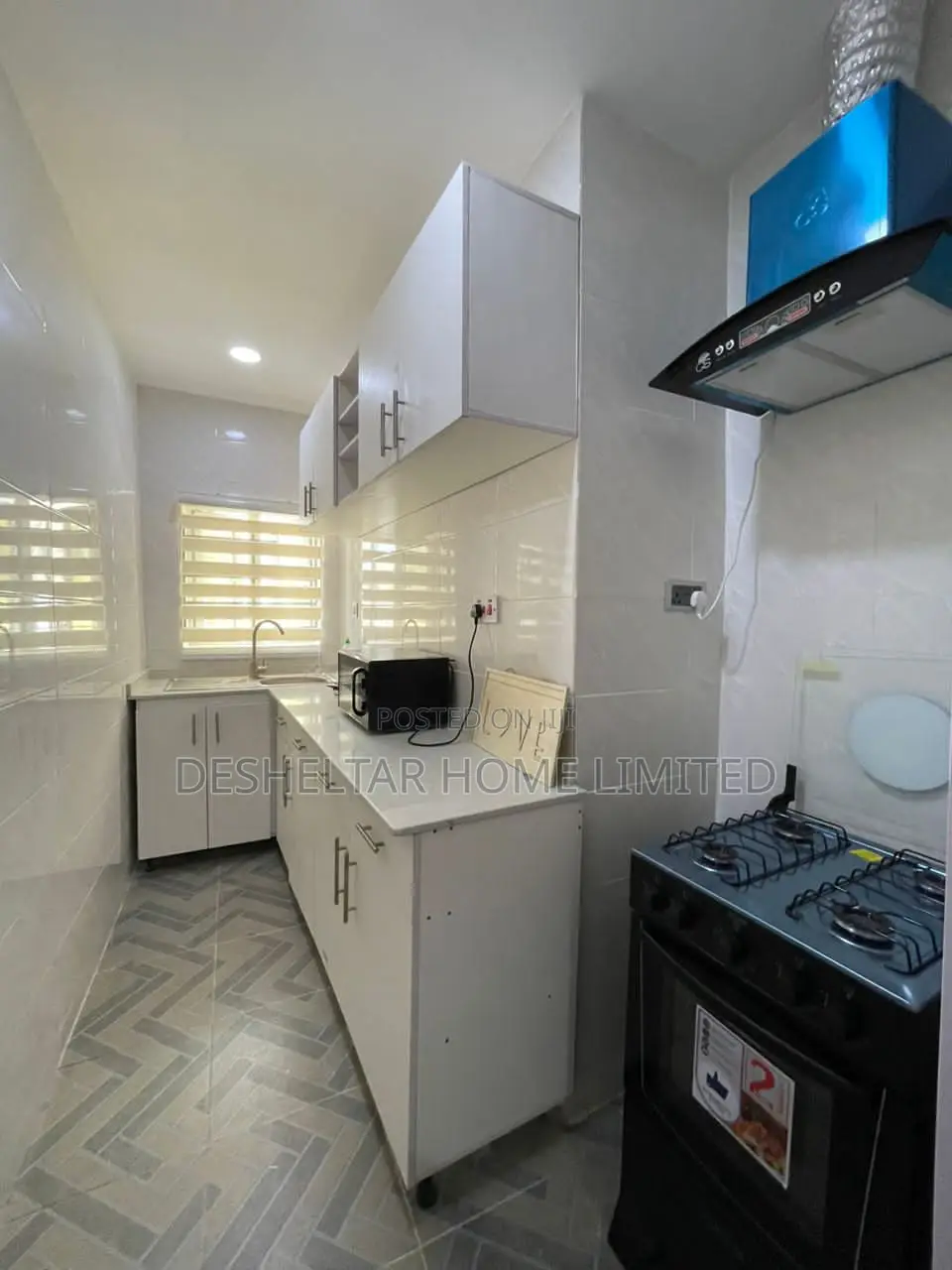 Furnished 2bdrm Block of Flats in New Horizon Estate, Ikate-Elegushi in Ikate-Elegushi