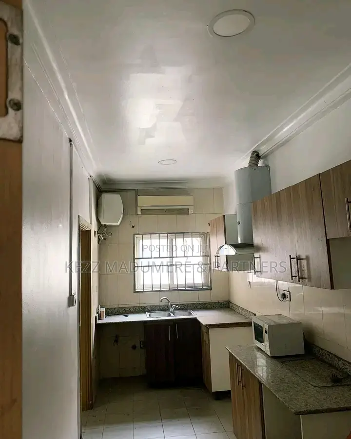 3bdrm Apartment in Golf Estate ,Dr for sale in Port-Harcourt