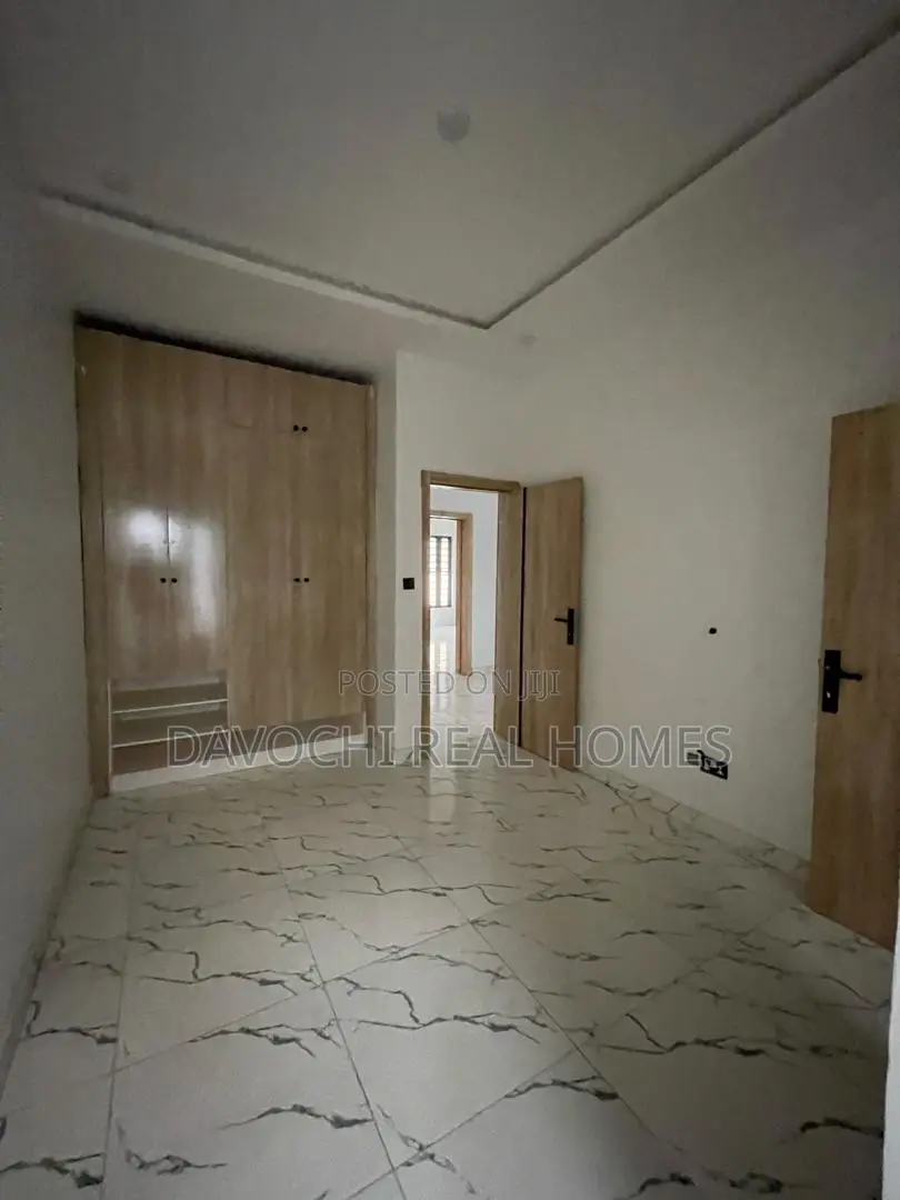 4bdrm Duplex in Ologolo Estate, Lekki for rent in Lekki