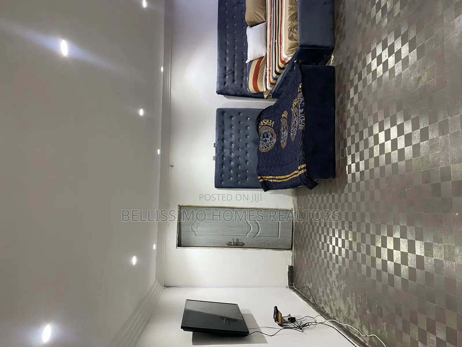 Girl House Chevron in Lekki
