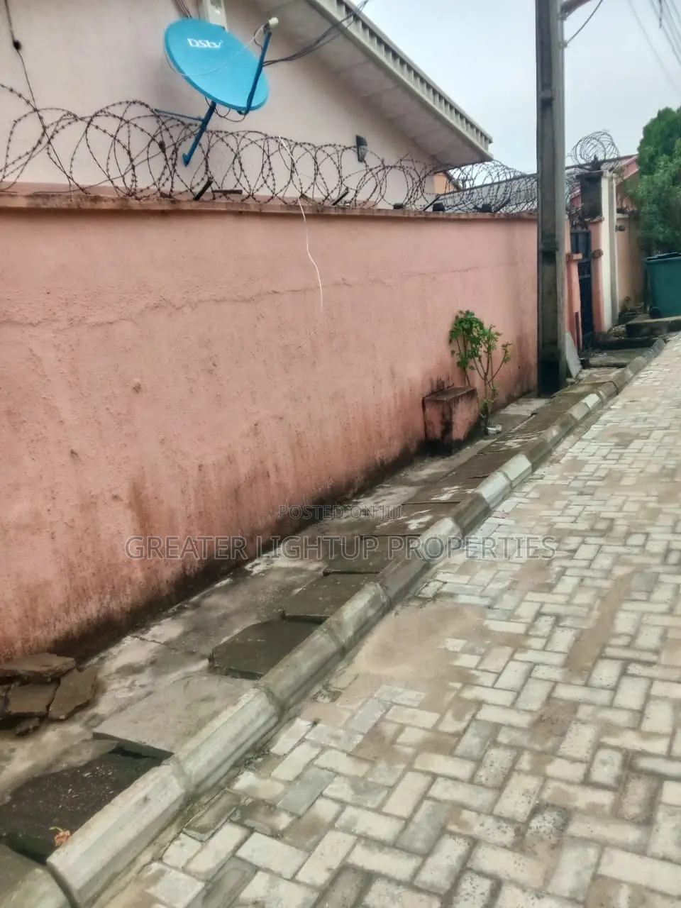 Furnished 4bdrm Bungalow in Satellite, Amuwo-Odofin for sale in Amuwo-Odofin