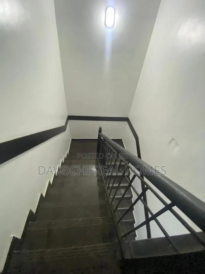 3bdrm Duplex in Lekki Phase One for rent in Lekki