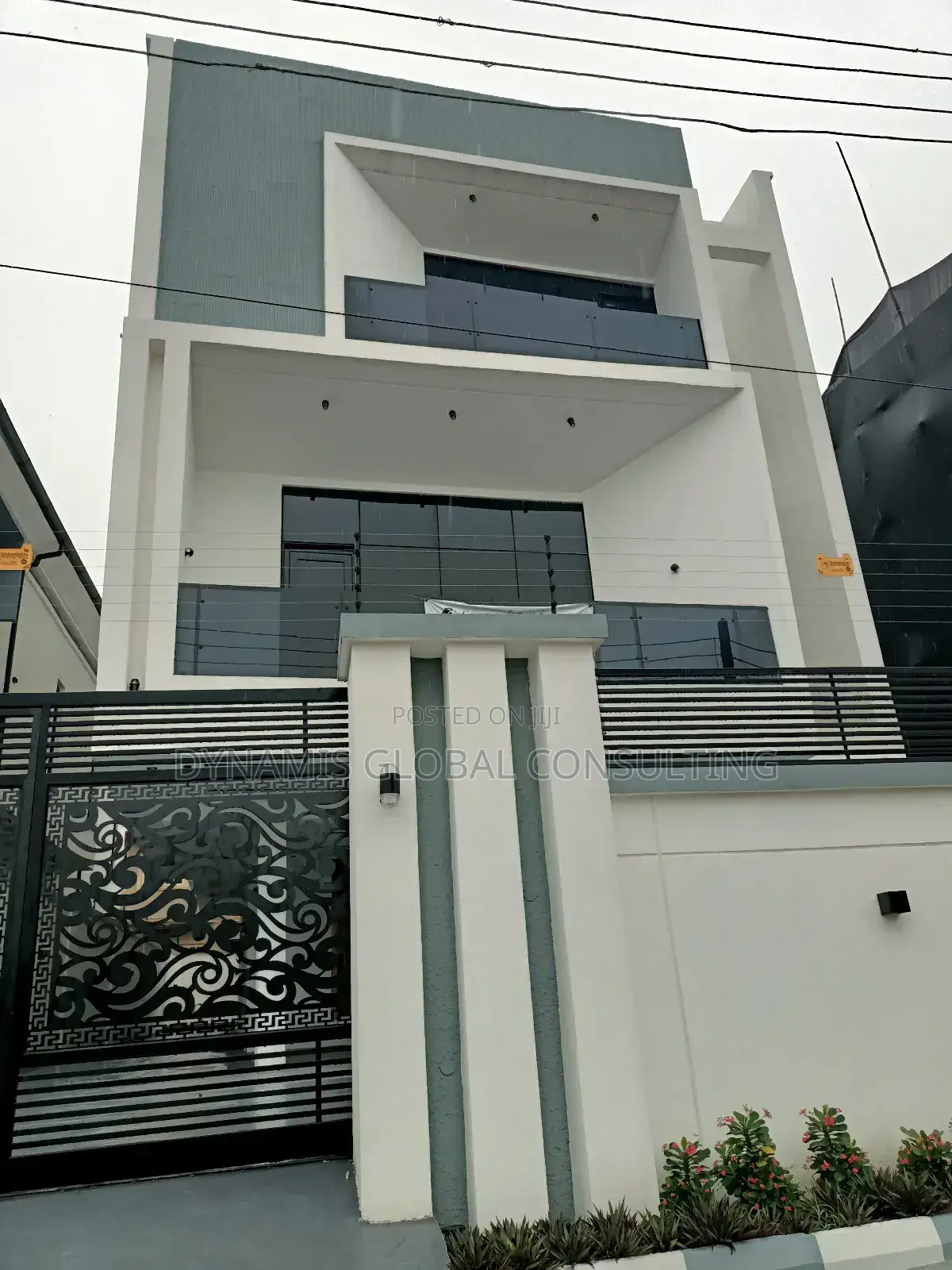 Furnished 5bdrm Duplex in Bamingtion Estate for sale in Omole Phase 1