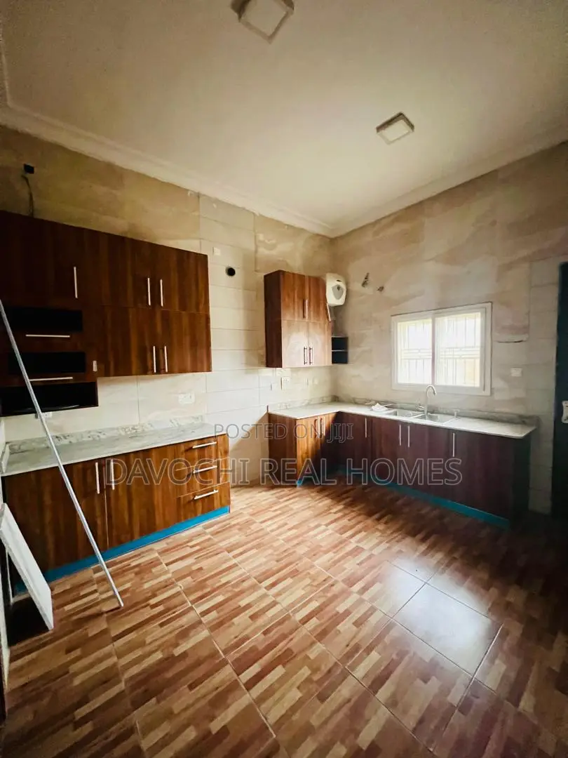 4bdrm Duplex in Ikate Lekki for rent in Lekki