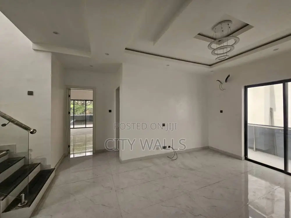 5bdrm Duplex in Banana Island, Ikoyi for sale in Ikoyi