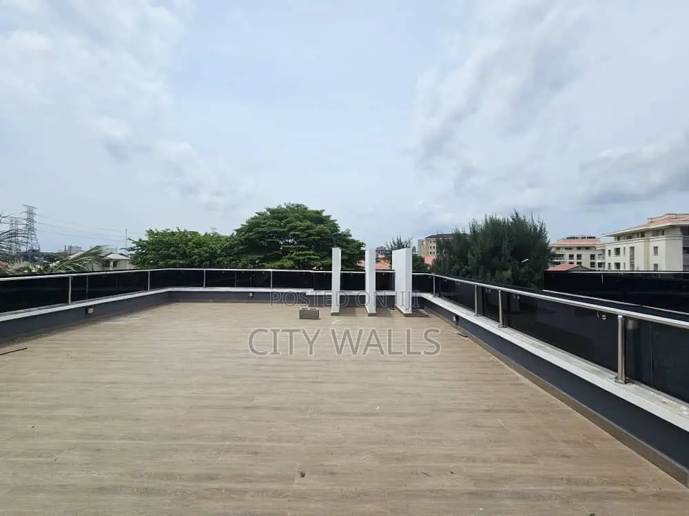 5bdrm Duplex in Banana Island, Ikoyi for sale in Ikoyi