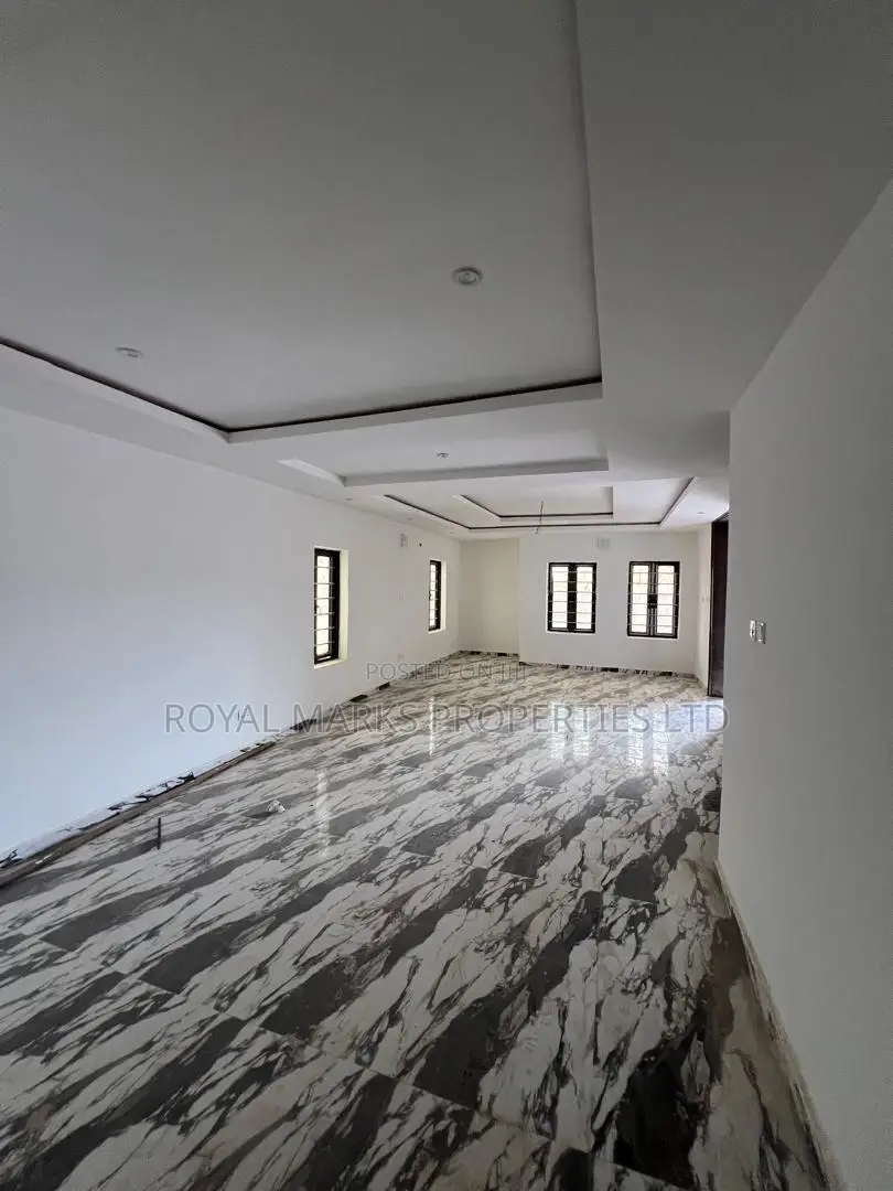 6bdrm Townhouse/Terrace in Guzape for sale in Guzape District