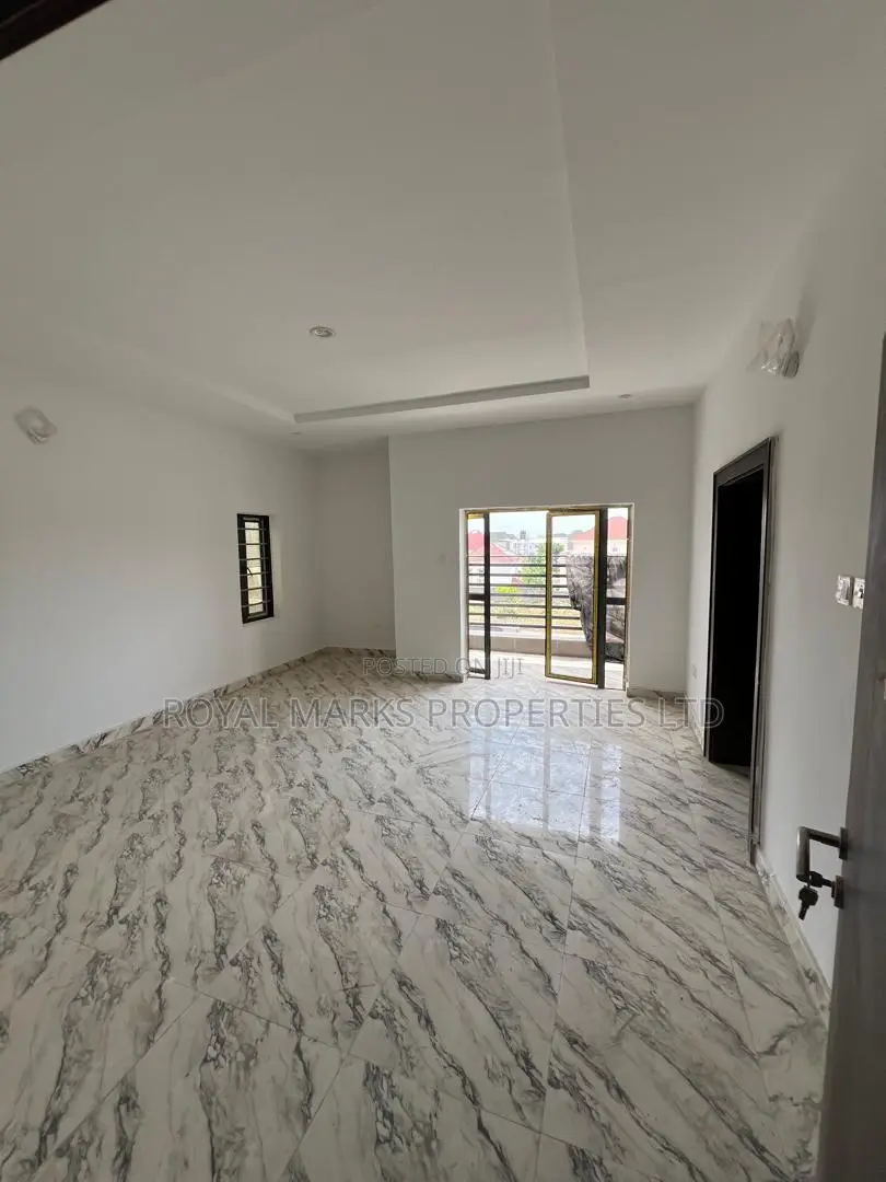 6bdrm Townhouse/Terrace in Guzape for sale in Guzape District
