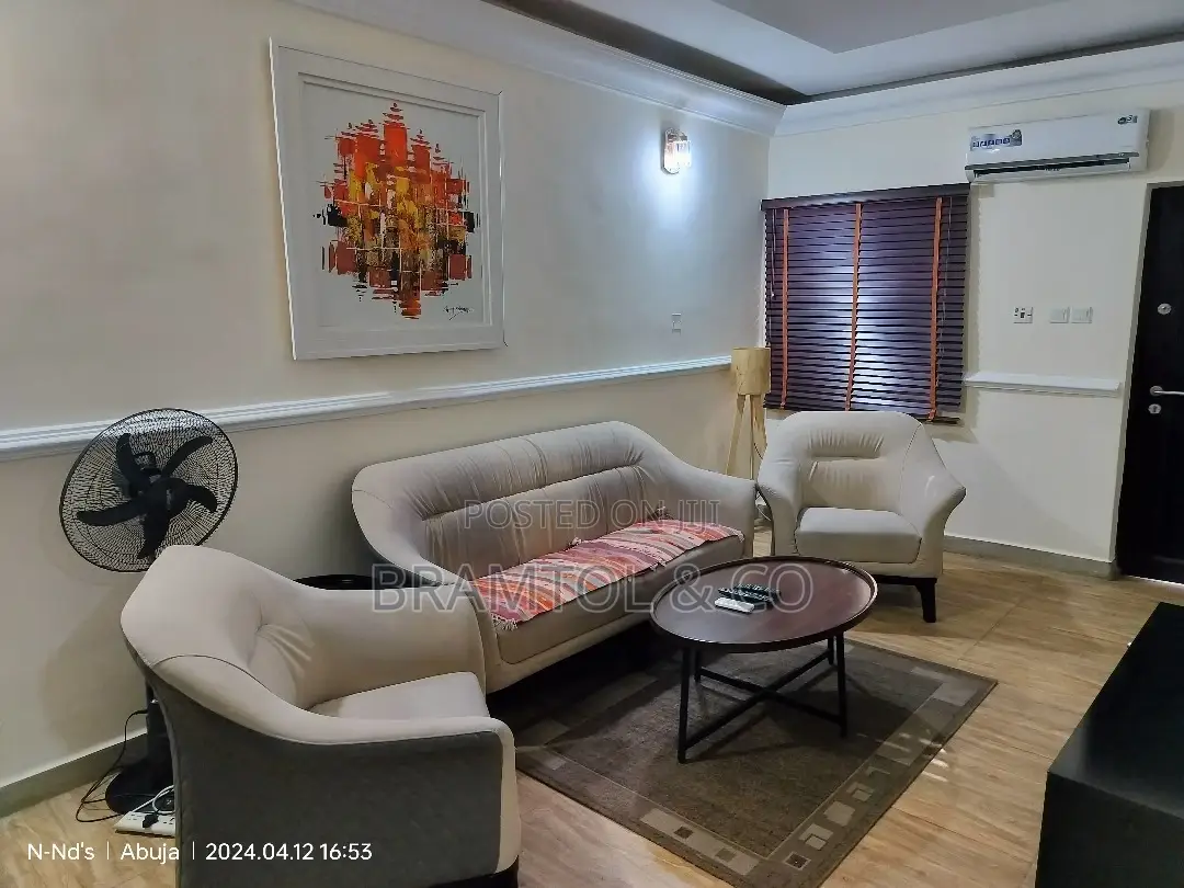 Furnished 2bdrm Block of Flats in Wuse 2 for rent in Wuse 2