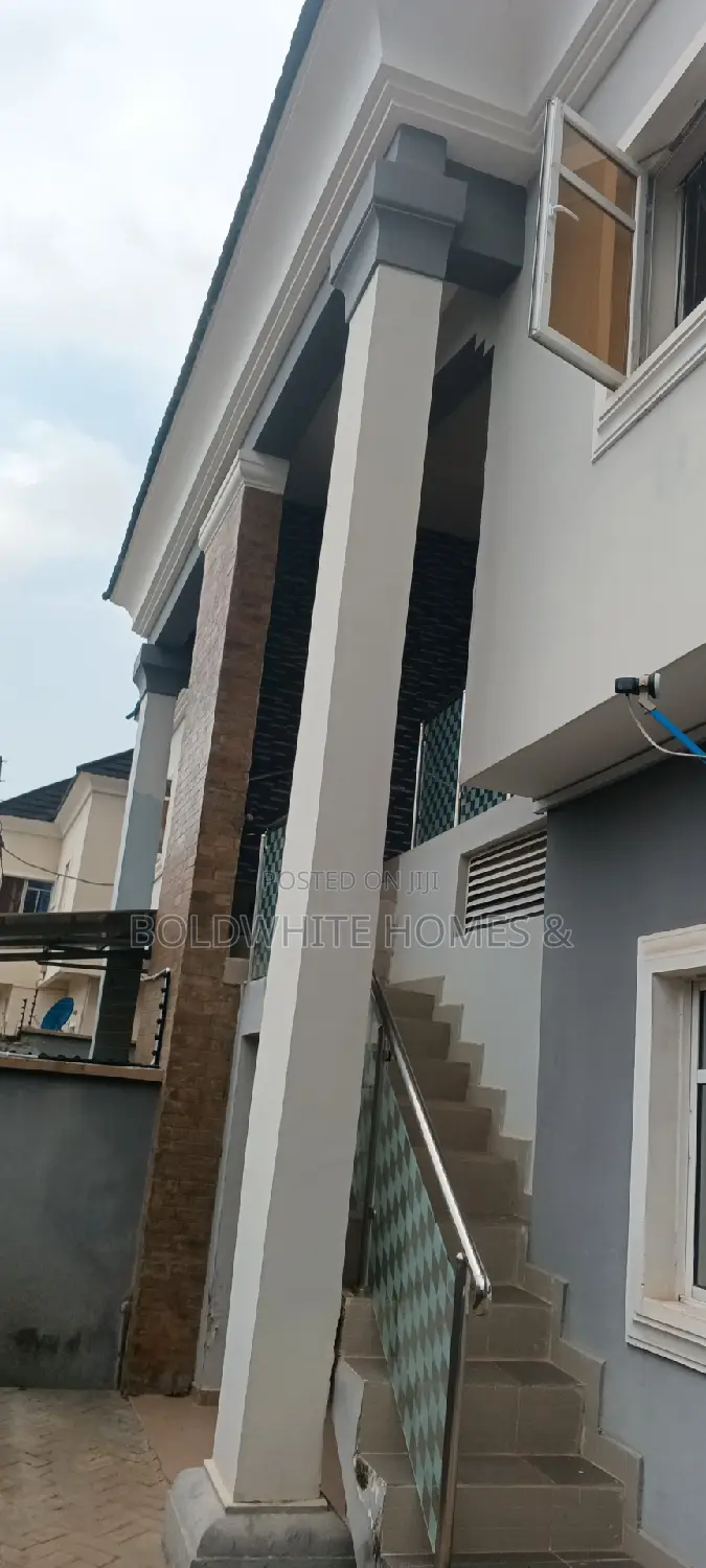 2bdrm Block of Flats in Williams Estate, Oke-Ira / Ogba for sale in Oke-Ira / Ogba