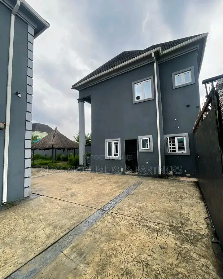 6bdrm Duplex in Mercyland Extension for sale in Port-Harcourt
