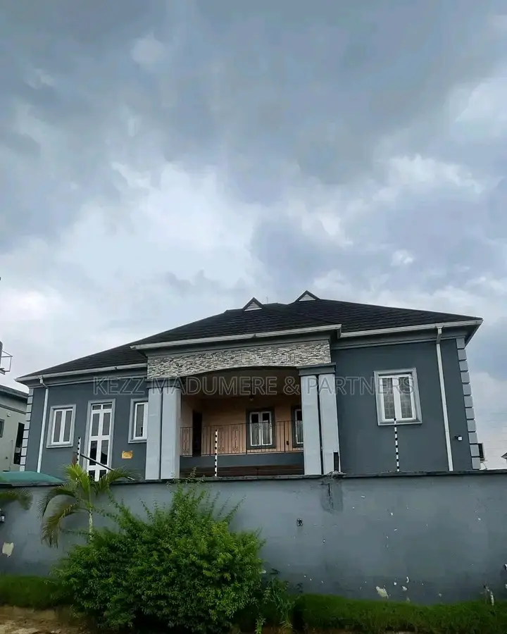 6bdrm Duplex in Mercyland Extension for sale in Port-Harcourt