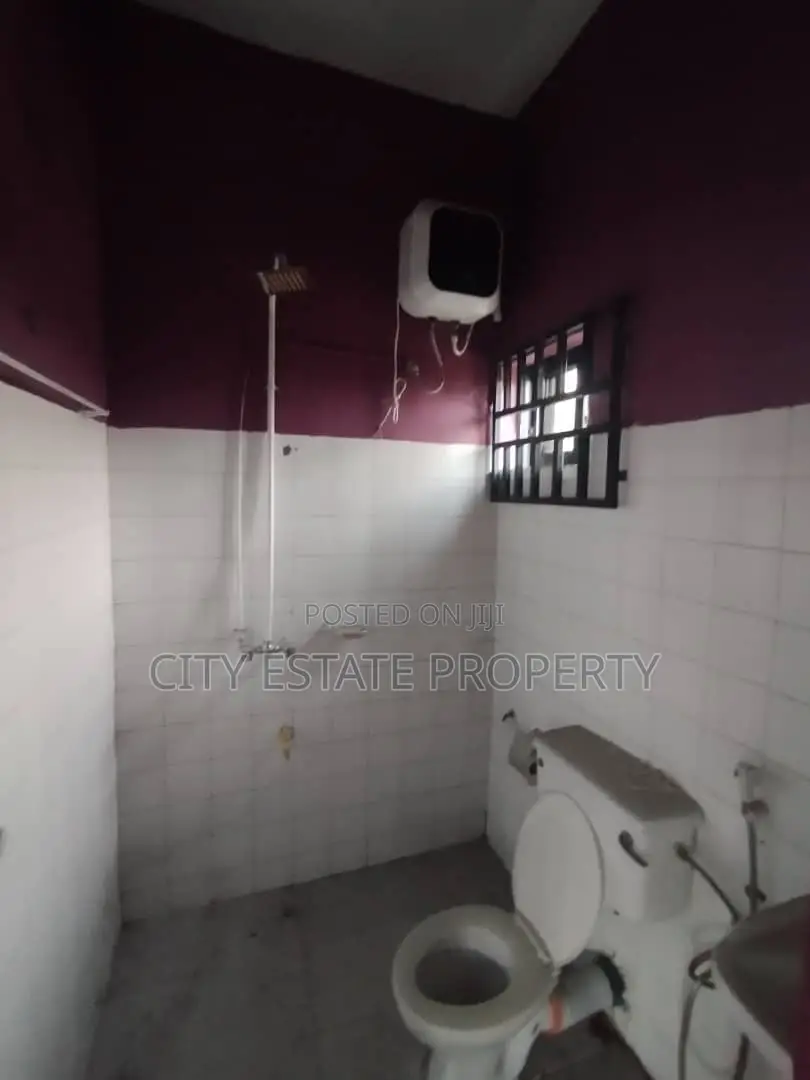 Furnished 9bdrm Block of Flats in City Estate, Port-Harcourt for sale in Port-Harcourt