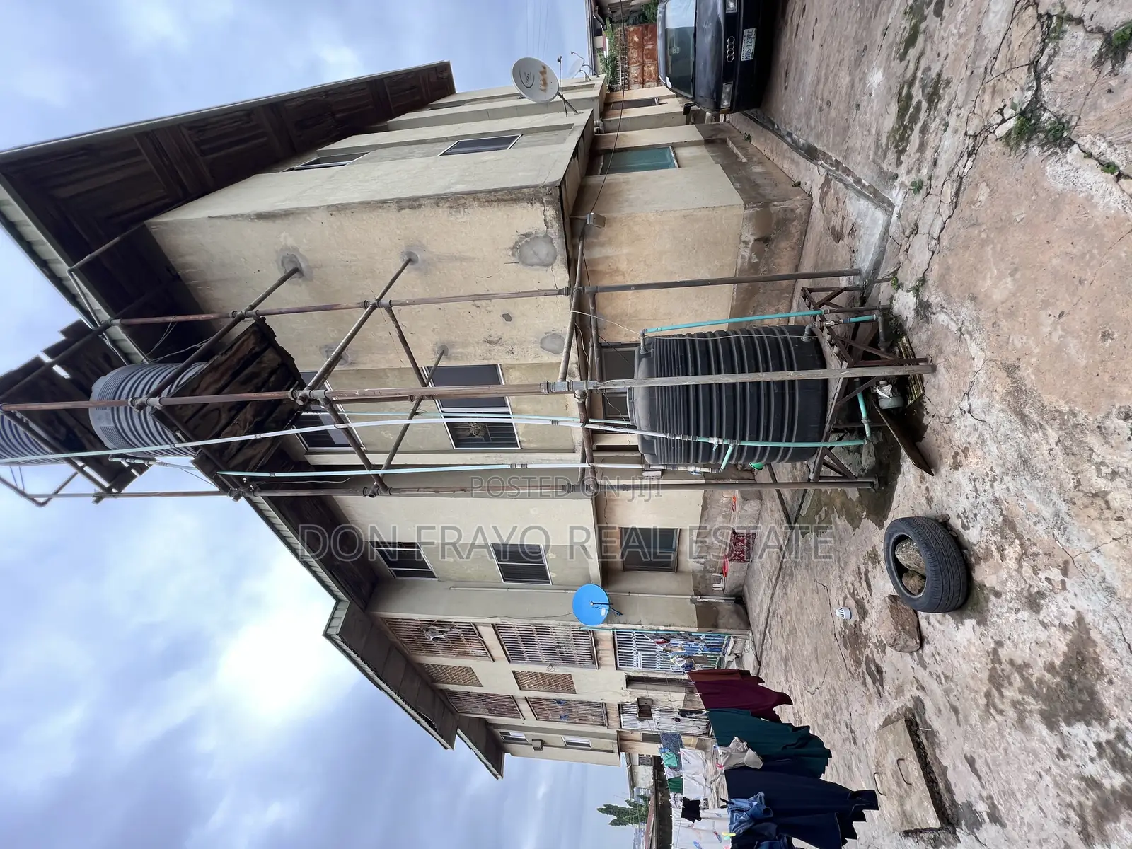 18bdrm Block of Flats in Near Iwo Road, Ibadan for sale in Ibadan