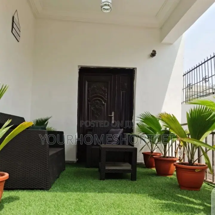 6 Bedrooms Apartment With Pool,Ps5,Party Allowed With Dj in Ogudu-Orioke