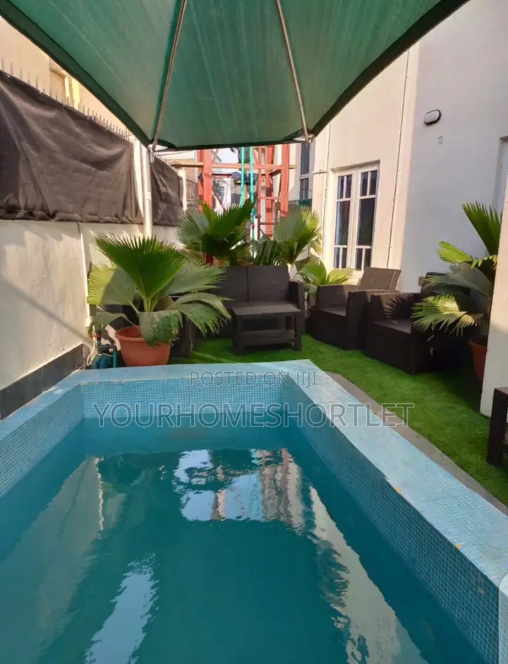 6 Bedrooms Apartment With Pool,Ps5,Party Allowed With Dj in Ogudu-Orioke