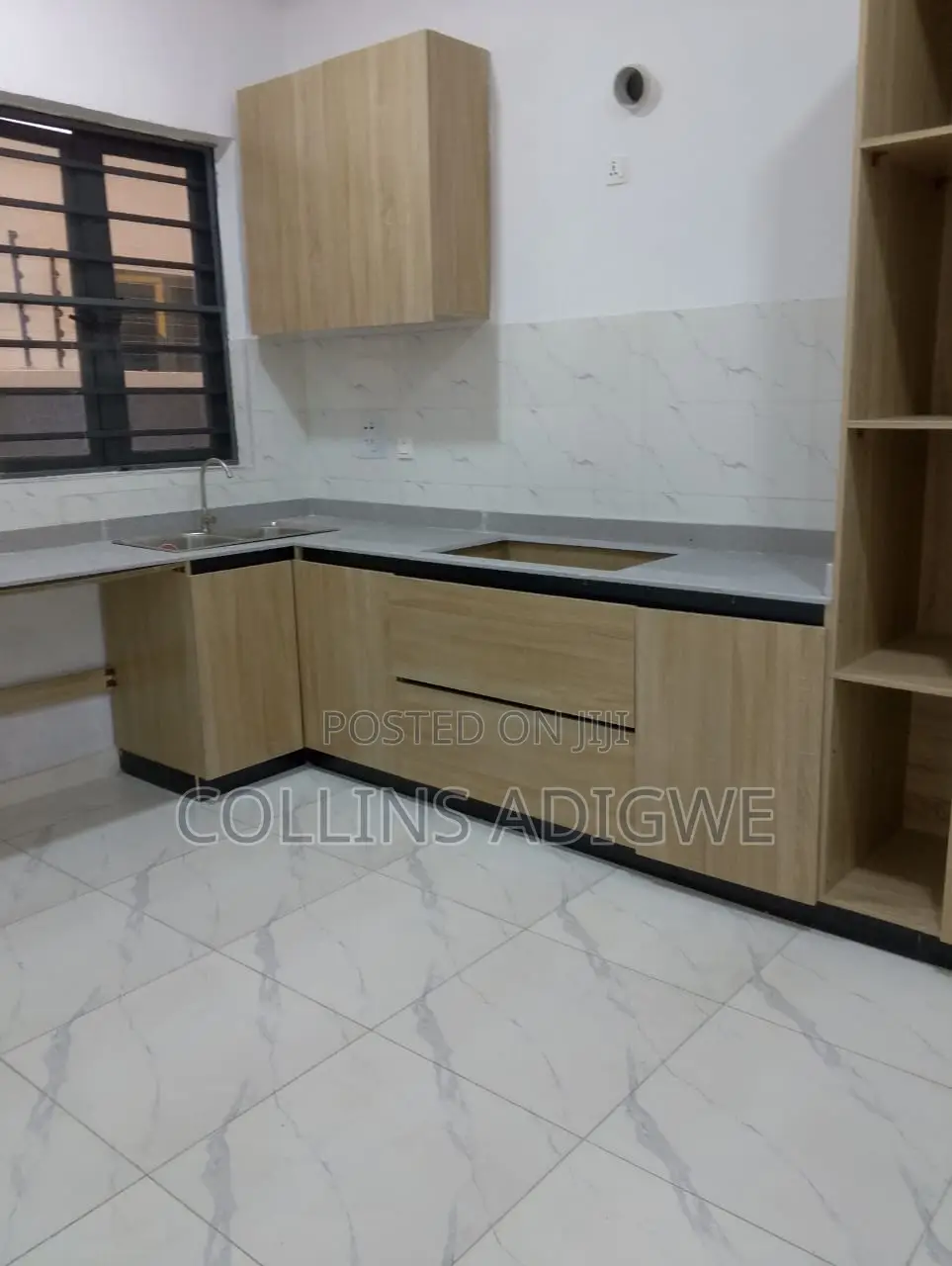 4bdrm Duplex in Harris Drive Vgc for sale in VGC / Ajah