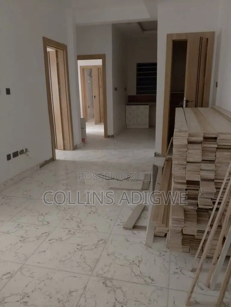 2bdrm Apartment in Chevron for sale in Chevron