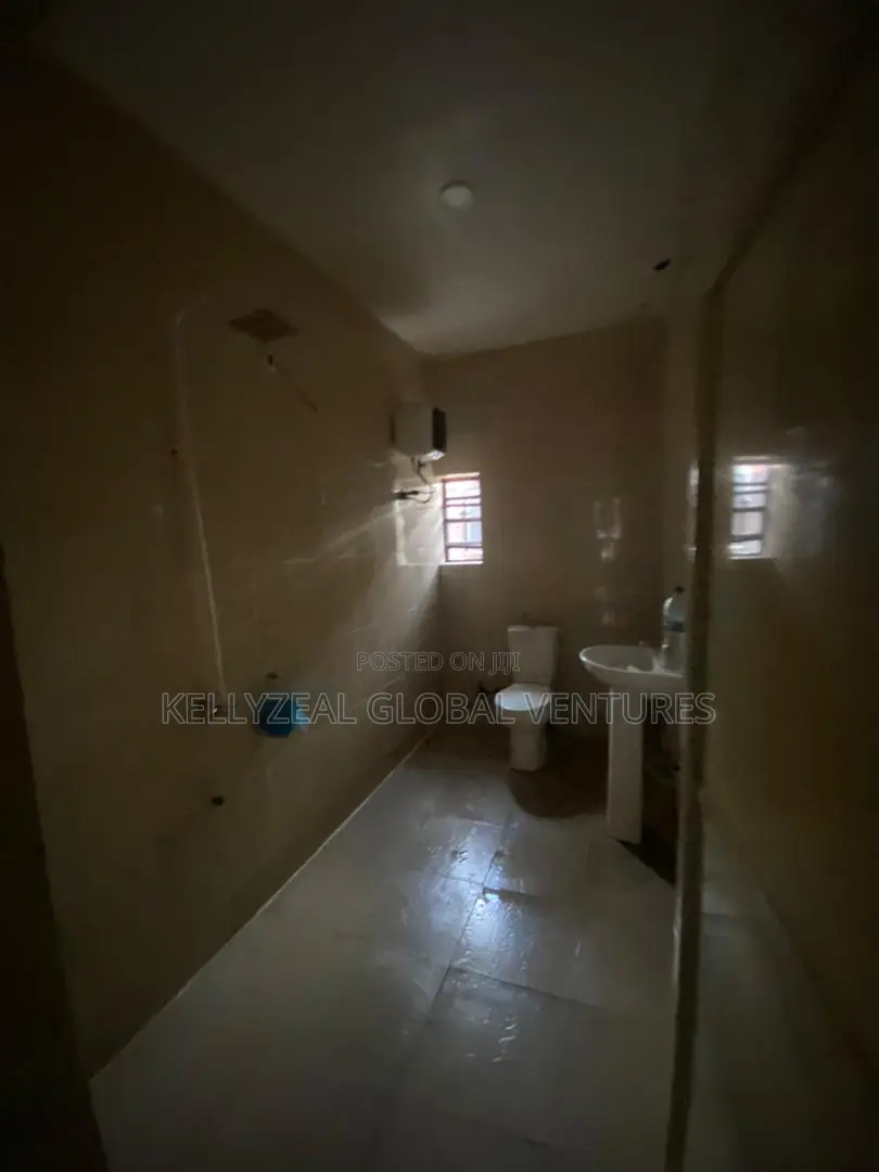 2bdrm Apartment in Greenfield Estate, Ago Palace for rent in Ago Palace