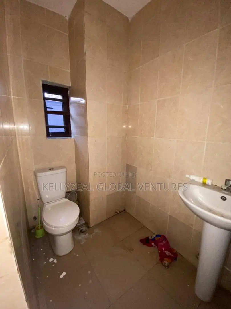 2bdrm Apartment in Greenfield Estate, Ago Palace for rent in Ago Palace