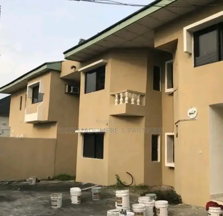 10bdrm Duplex in Rumudara, Cocaine for sale in Port-Harcourt
