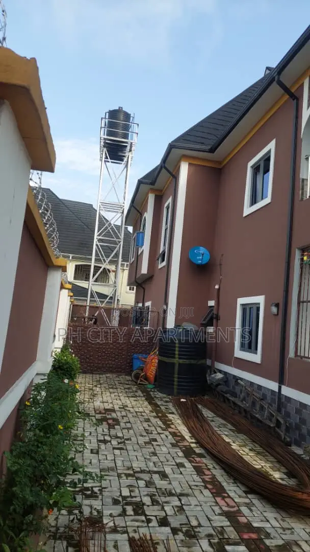 5bdrm Duplex in Port-Harcourt for sale in Port-Harcourt