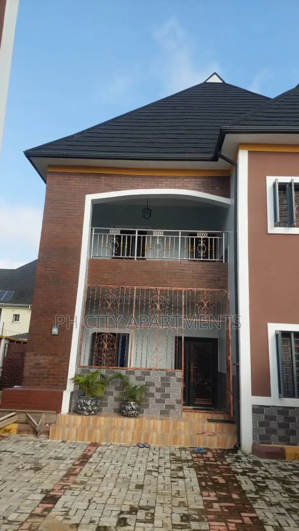 5bdrm Duplex in Port-Harcourt for sale in Port-Harcourt