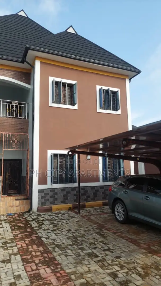 5bdrm Duplex in Port-Harcourt for sale in Port-Harcourt