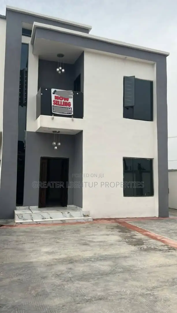 Furnished 4bdrm Duplex in Owodunmi, Alimosho for sale in Alimosho