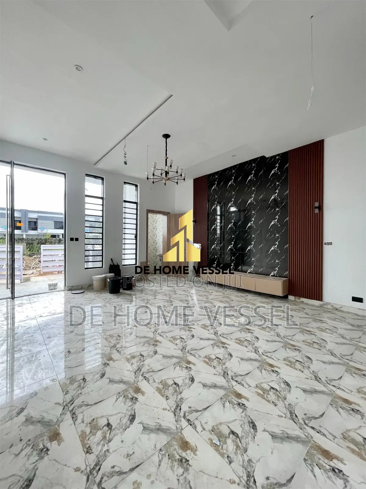 4bdrm Duplex in Ikota for sale in Ikota