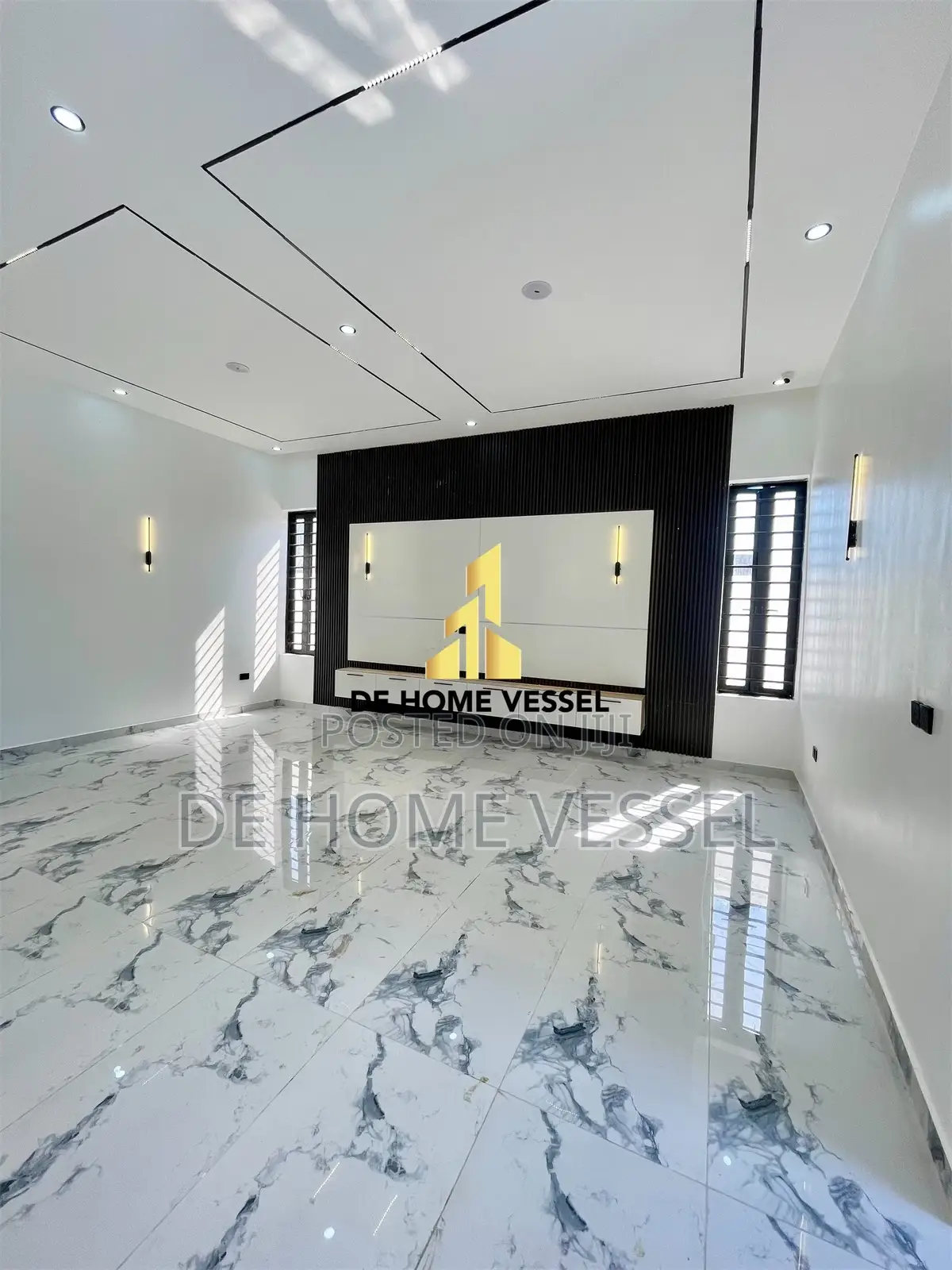 5bdrm Duplex in Ologolo for sale in Ologolo