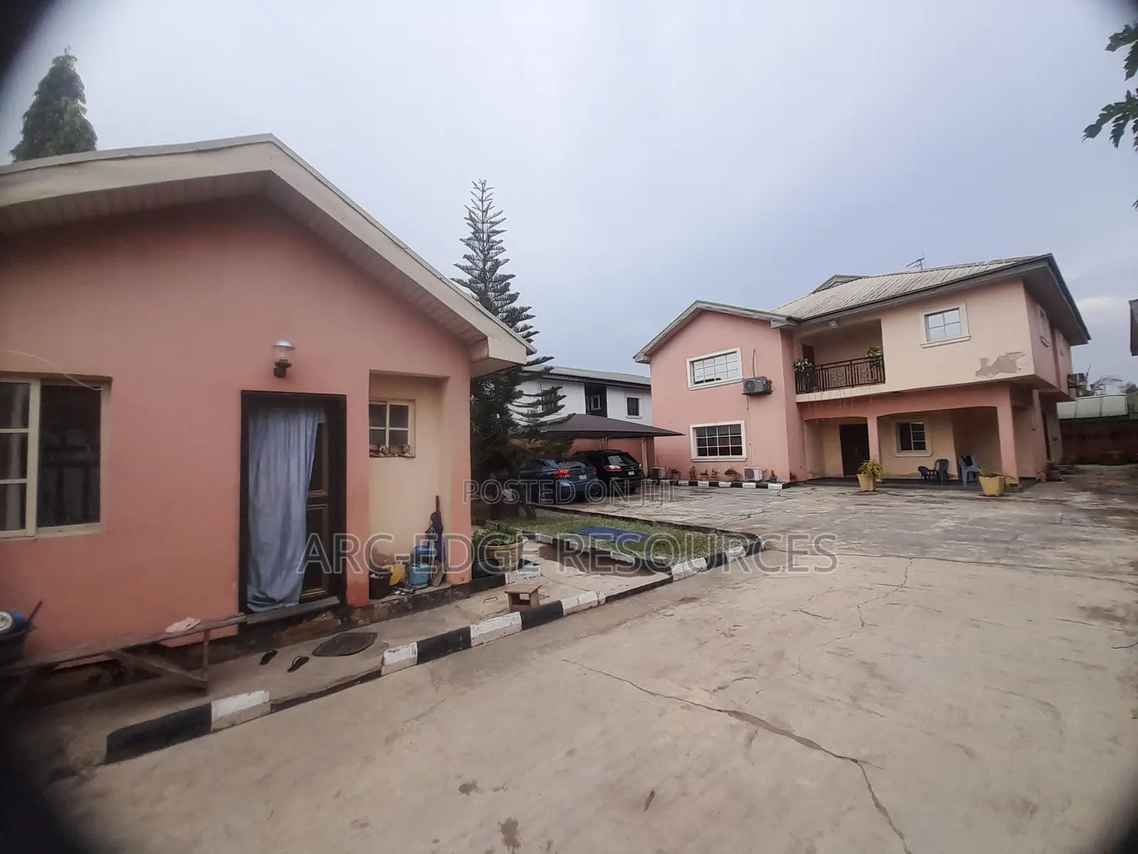 4bdrm Duplex in Ago Palace for sale in Ago Palace