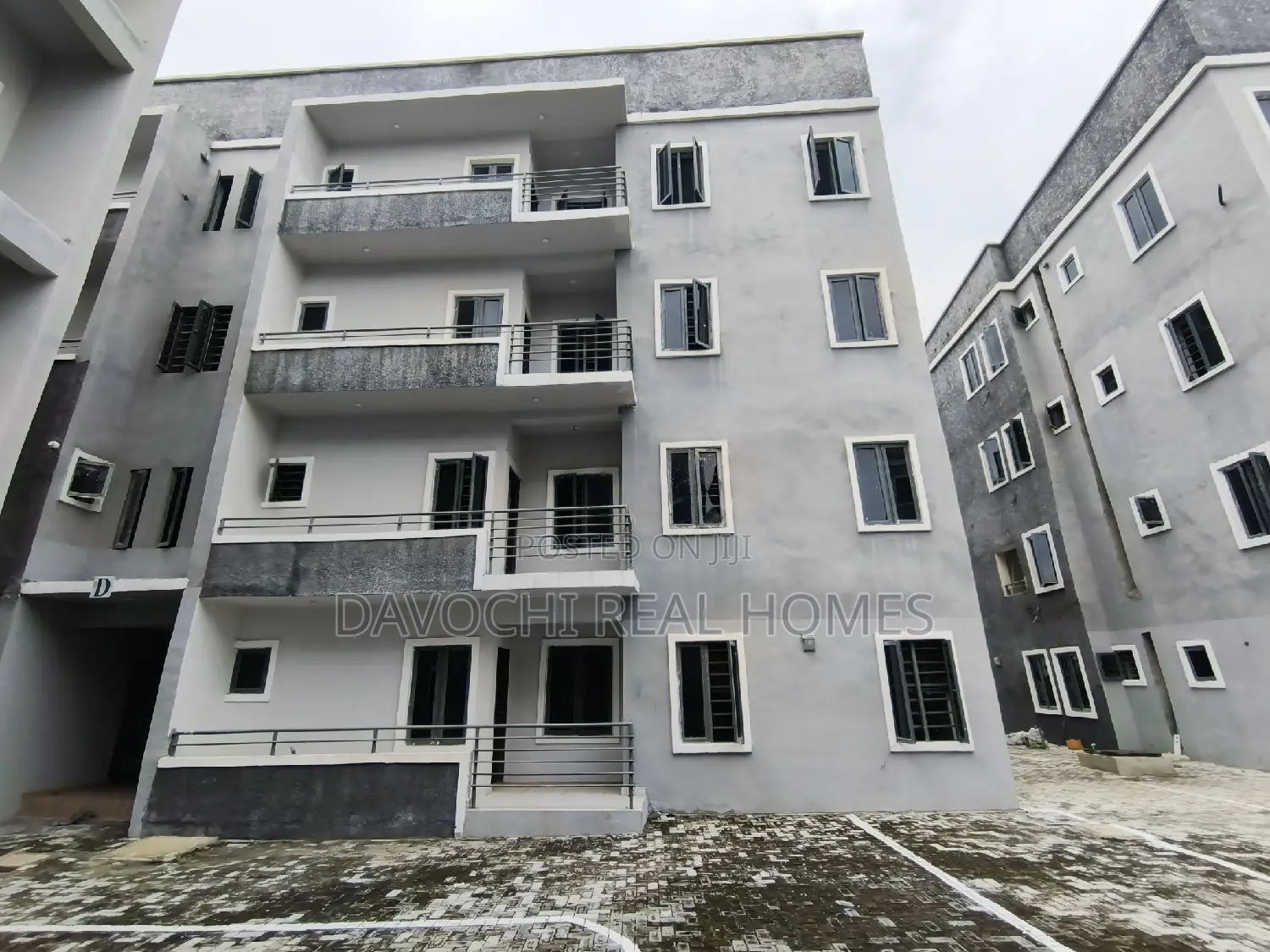 2bdrm Apartment in By Chevron Second, Lekki for rent in Lekki