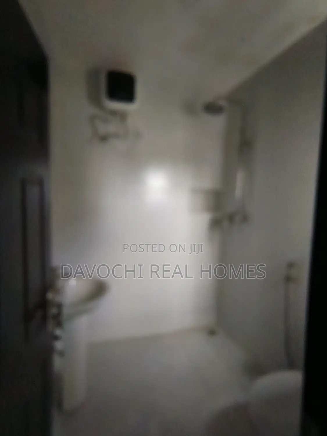2bdrm Apartment in By Chevron Second, Lekki for rent in Lekki