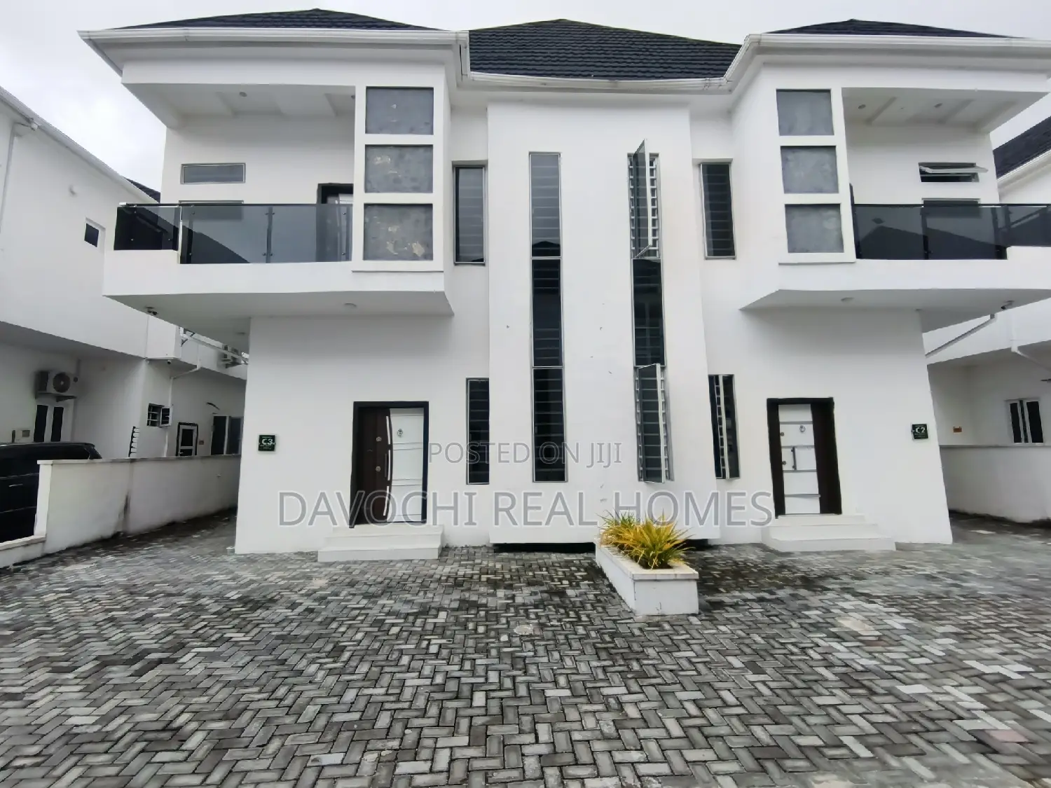 4bdrm Duplex in By Orchid Road, Lekki for rent in Lekki