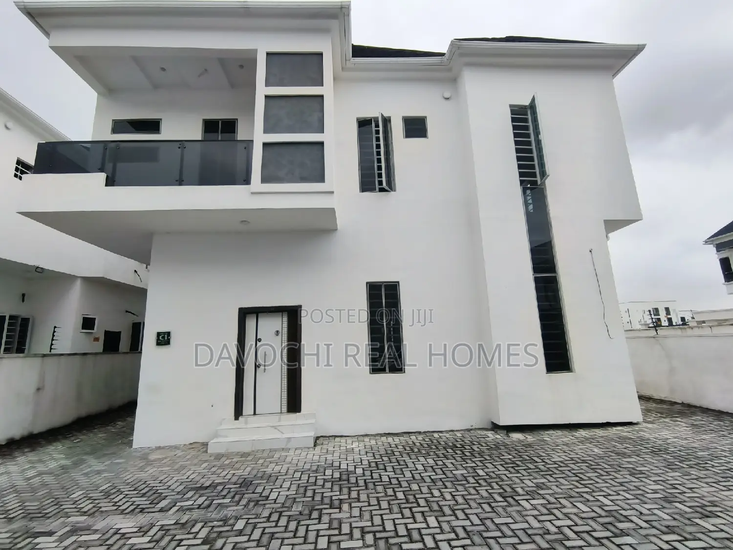 5bdrm Duplex in By Chevron Second, Lekki for rent in Lekki