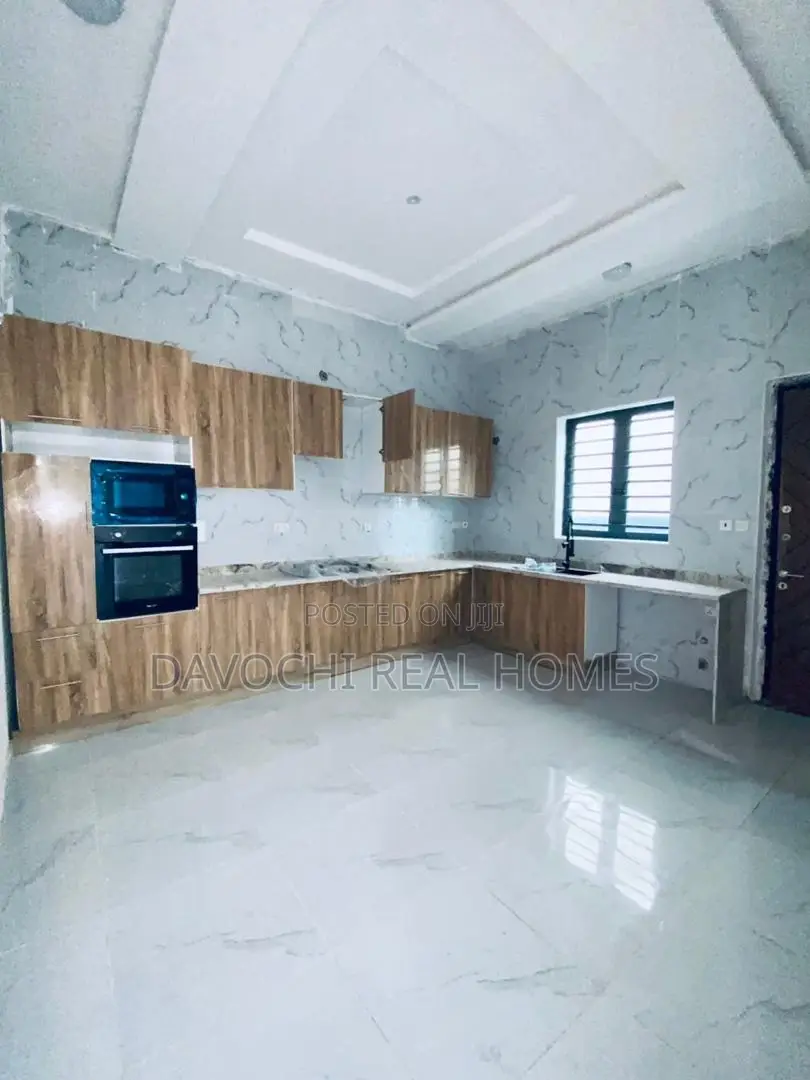 4bdrm Duplex in Chevron Drive, Lekki for rent in Lekki