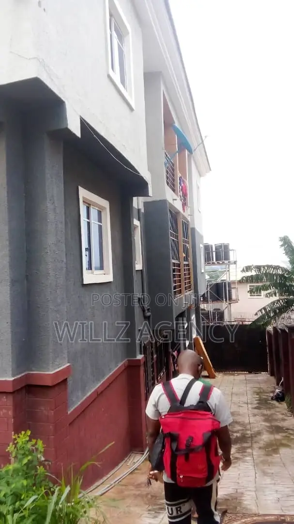 2bdrm Block of Flats in Enugu for sale in Enugu