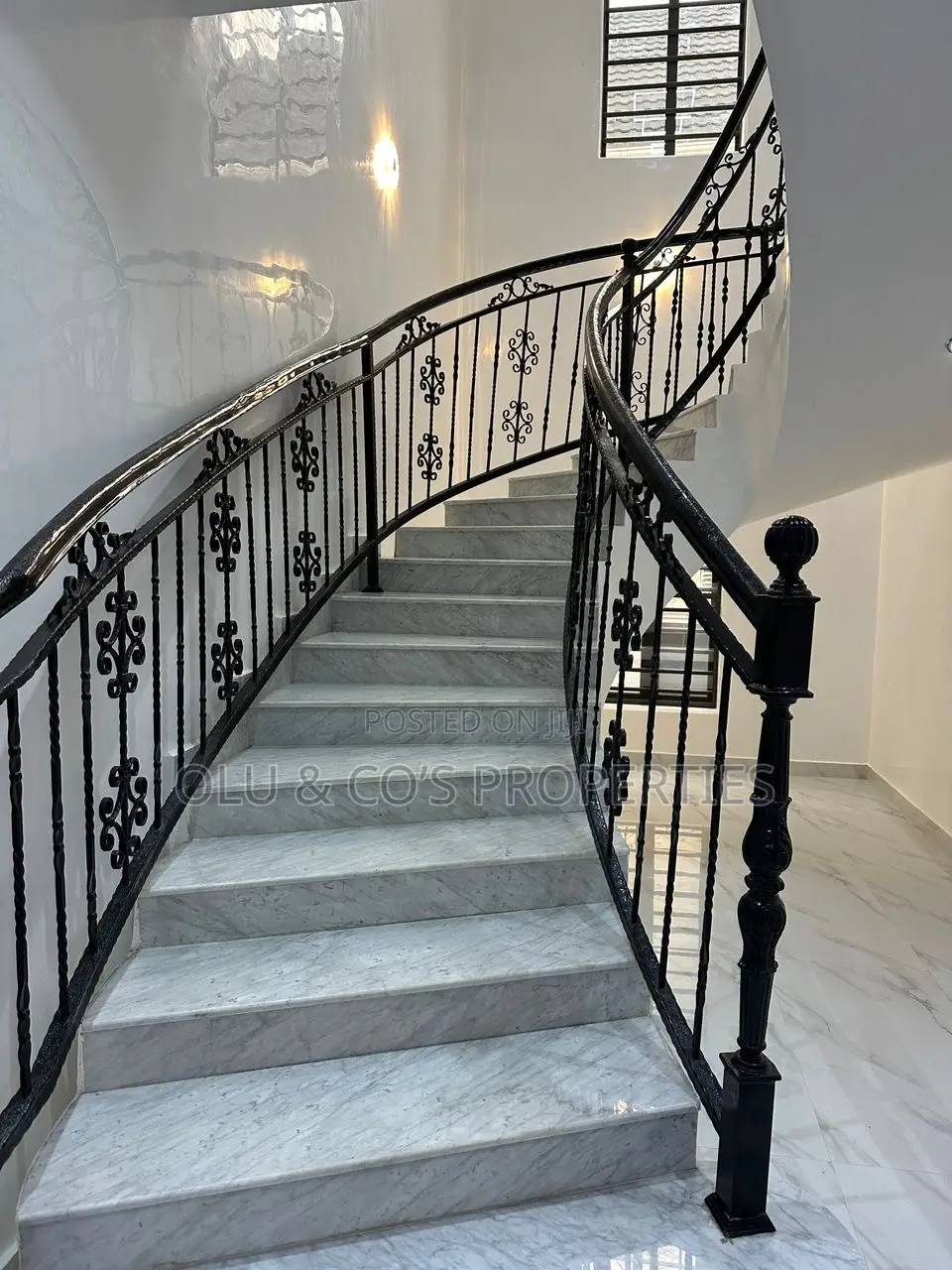 4bdrm Duplex in Apo Resettlement for sale in Apo Resettlement