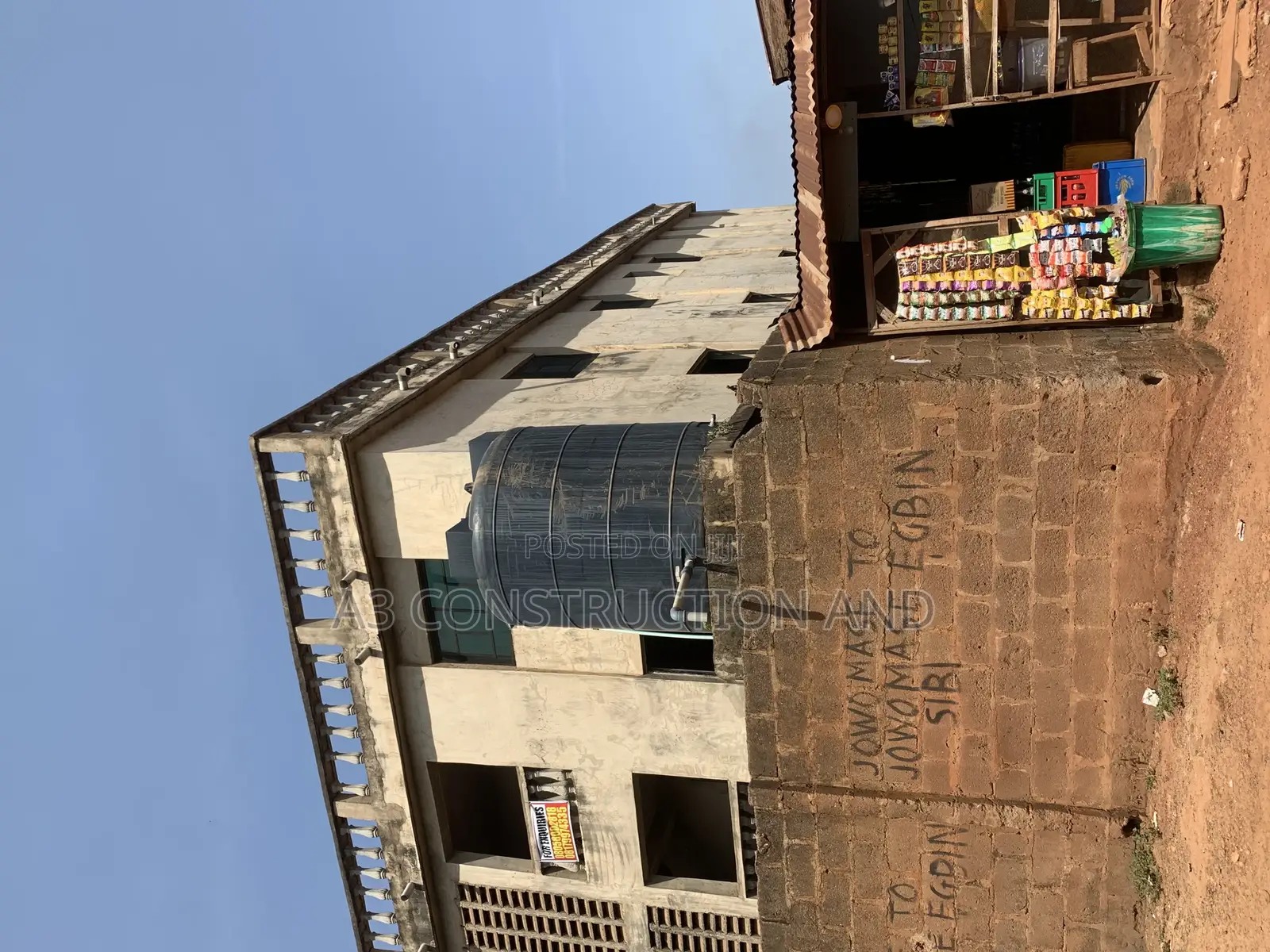 3bdrm Block of Flats in Iyana Church, Ibadan for sale in Ibadan