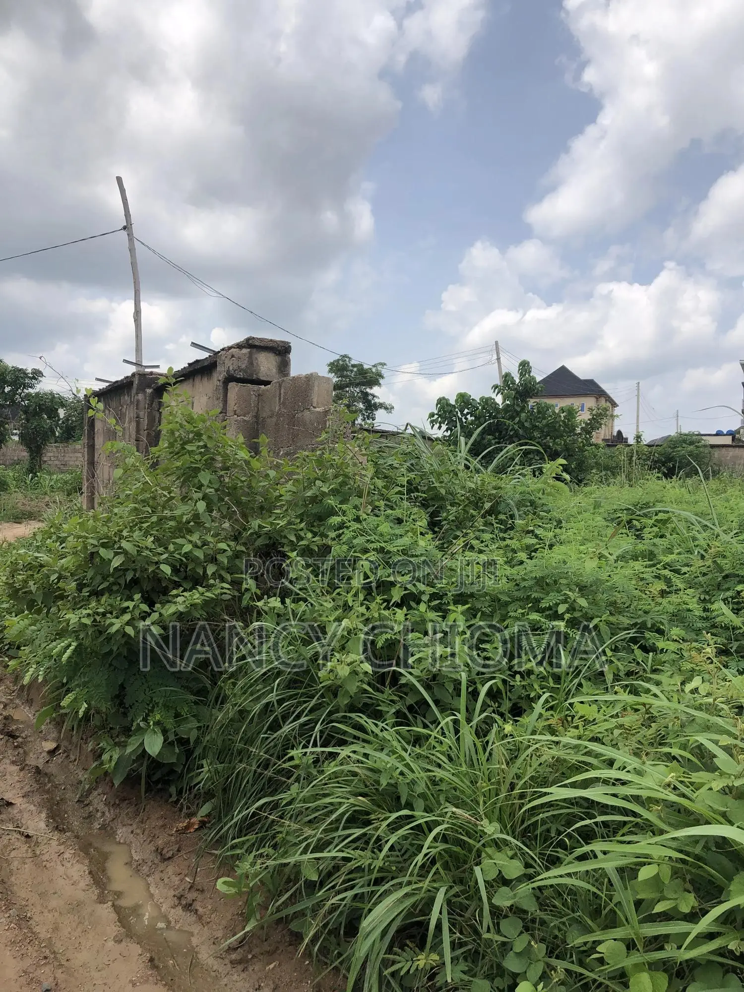 Land at Rehab in Enugu