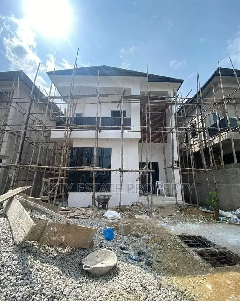 Furnished 4bdrm Duplex in City Estate, Port-Harcourt for sale in Port-Harcourt