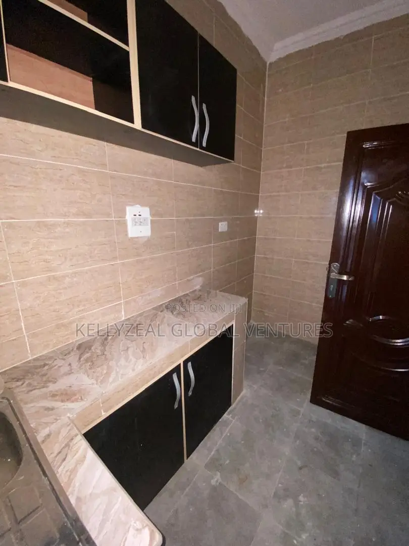 Mini Flat in Gloryland Estate, Ago Palace for rent in Ago Palace
