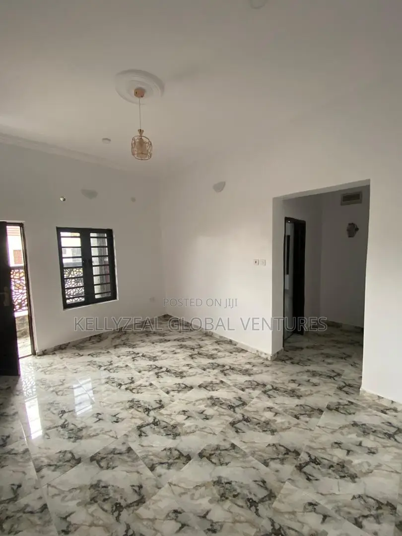 Mini Flat in Gloryland Estate, Ago Palace for rent in Ago Palace
