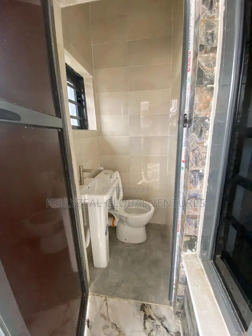 Mini Flat in Gloryland Estate, Ago Palace for rent in Ago Palace