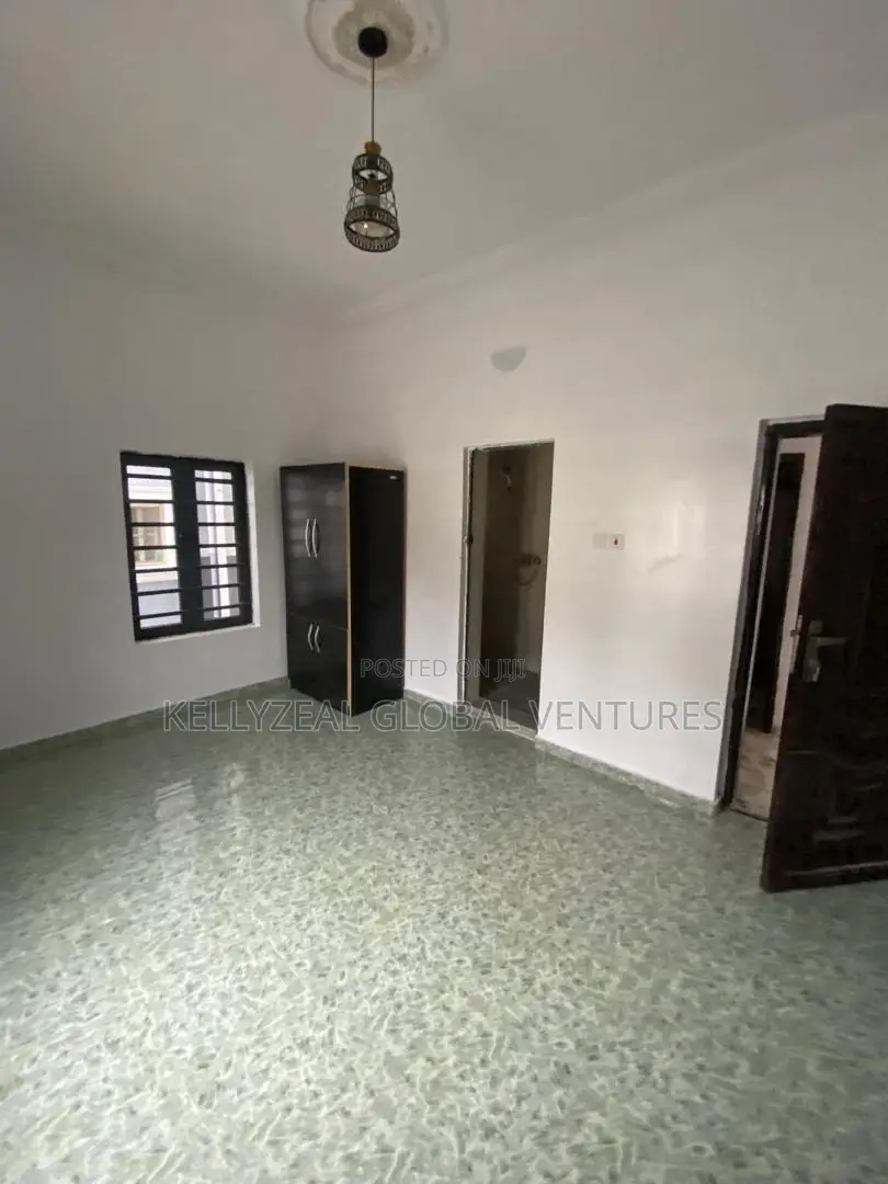 Mini Flat in Gloryland Estate, Ago Palace for rent in Ago Palace