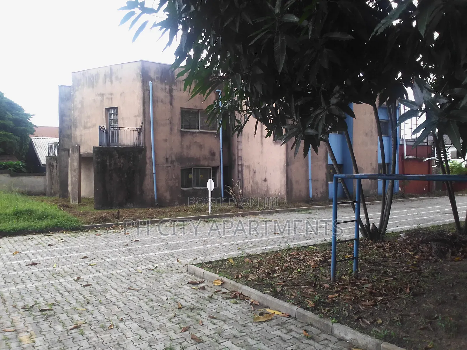 Office Duplex in GRA Phase 2 / Port-Harcourt