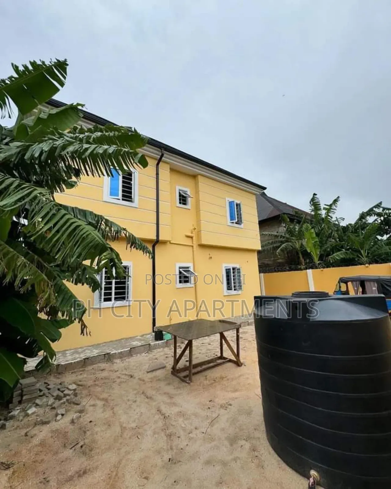 2bdrm Block of Flats in Port-Harcourt for sale in Port-Harcourt