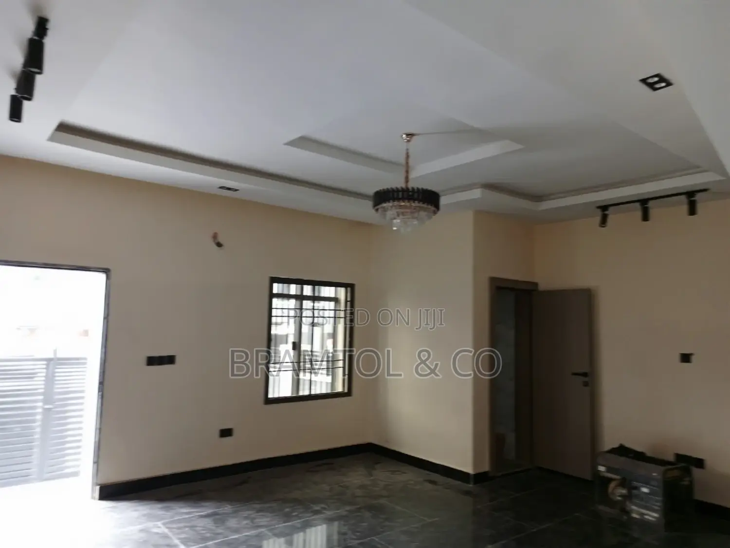 3bdrm Townhouse / Terrace in Naf Valley, Asokoro for rent in Asokoro