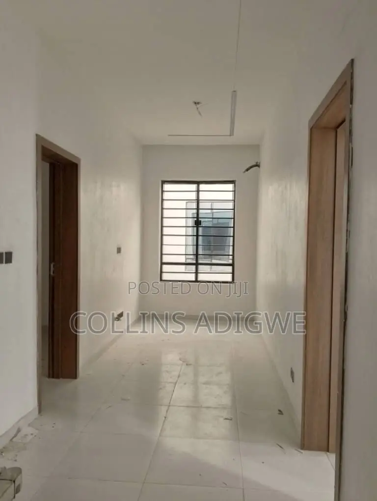 4bdrm Duplex in Orchid Chevron Lekki for sale in Chevron